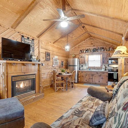Secluded Family Retreat In Dahlonega With Hot Tub! Vila Exterior foto