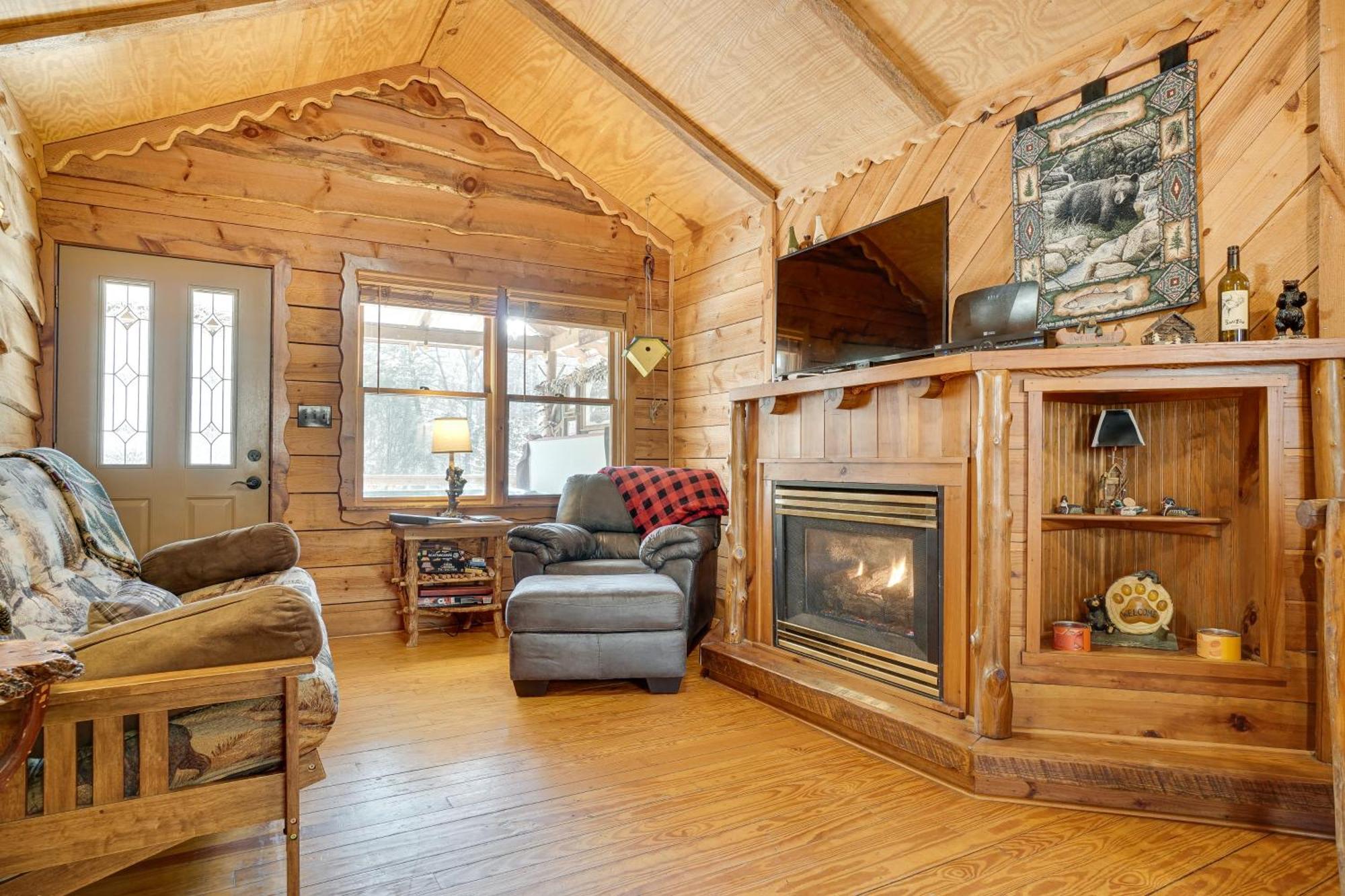 Secluded Family Retreat In Dahlonega With Hot Tub! Vila Exterior foto